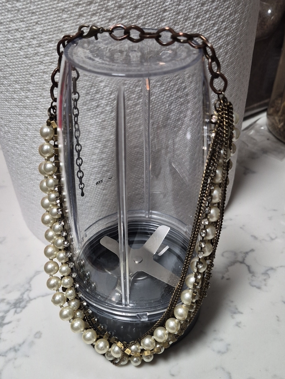Fashion Jewelry Cream Pearl Multi-Color Chain Statement Necklace